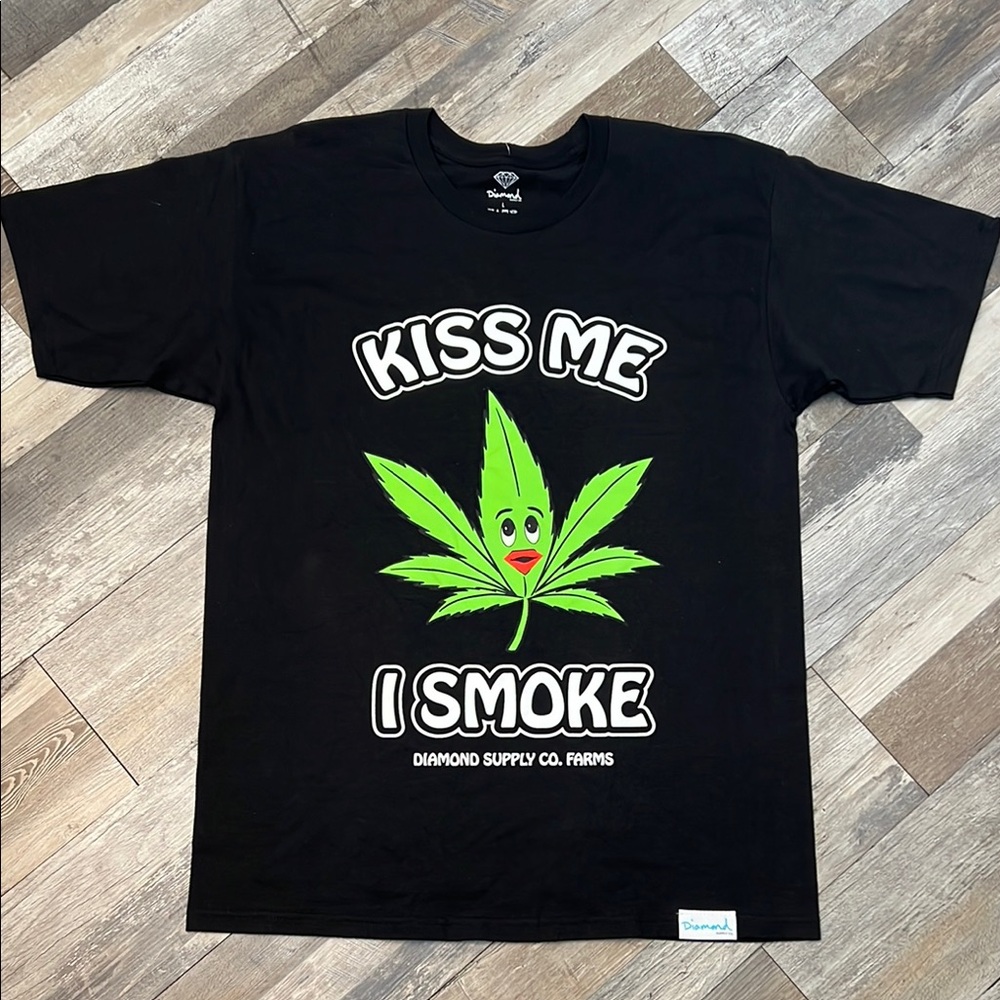 Diamond Supply Co. Black and Green Short Sleeve Tee with Playful Graphic Sz L